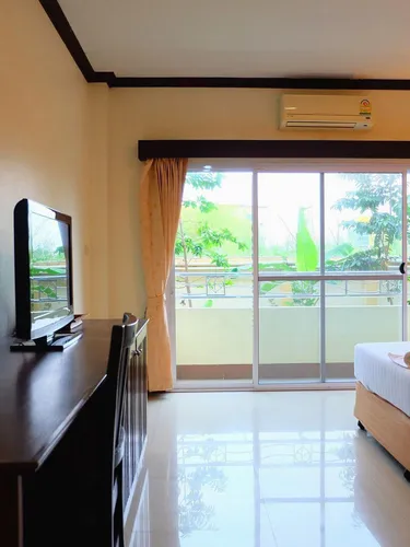 รูปภาพของบ้านสวนเพชร รีสอร์ท
