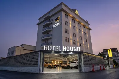 Suncheon Hound Hotel Suncheon Station Branch Hotel di 