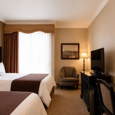 The Inn at Ucla Hotels near Playboy Mansion