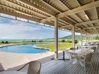 EN RESORT Kumejima EEF Beach Hotel (ENリゾート 久米島イーフビーチホテル） - プール