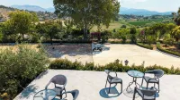 Sunny Hotel - Pet friendly
