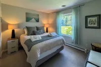 Explore + Relax: Gem Near Watkins State Park Gorge - 3-Star