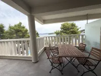 Two Bedroom Sea View Apartment Marisol - Homestays