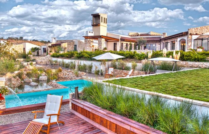 Zornitza Family Estate Relais & Chateaux