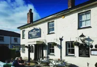Rashleigh Arms - parking