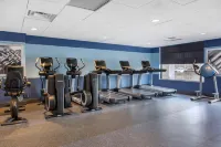 Radisson Hotel Detroit Metro Airport - salle de sport