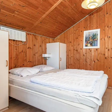 8 person holiday home in Juelsminde-By Traum
