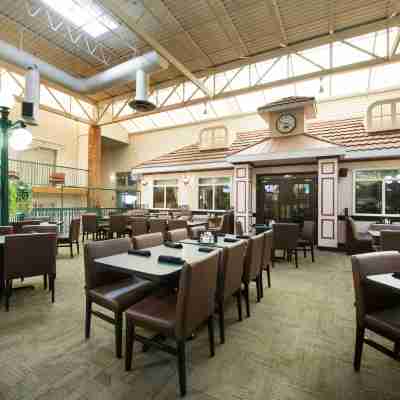 Victoria Inn Hotel & Convention Centre Brandon Dining/Meeting Rooms
