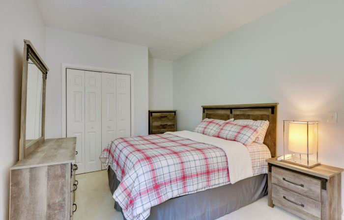 Basye Getaway w/ Pool Access, 2 Mi to Bryce Resort