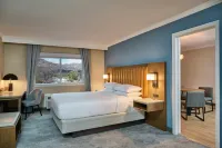 DoubleTree by Hilton Chatsworth - Wifi
