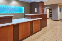 Fairfield Inn & Suites Frankfort - Bãi đậu xe