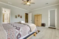 Mtn-view Patio Oasis! Luxe Family Home in Peoria - 4-Star