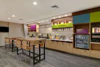 Home2 Suites by Hilton North Plano Hwy 75 - Pool