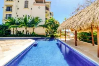 Stunning 2Br Oceanview 4th-Floor | Balcony - Sea View