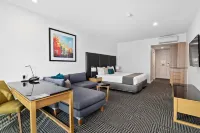 Quality Hotel Parklake Shepparton - Pools