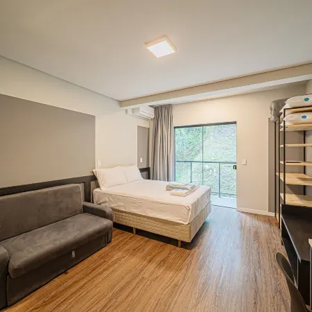 Apez Smart Studio