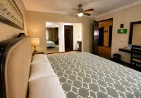 Hotel Clara Luna - 3-Star