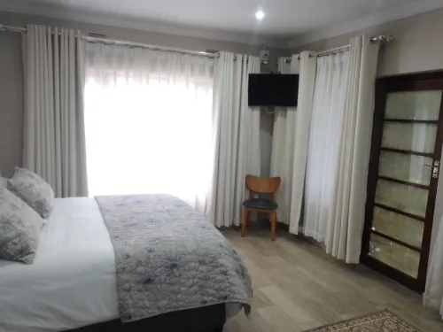 Room-luxurious 6-bedroom House With Priv - breakfast