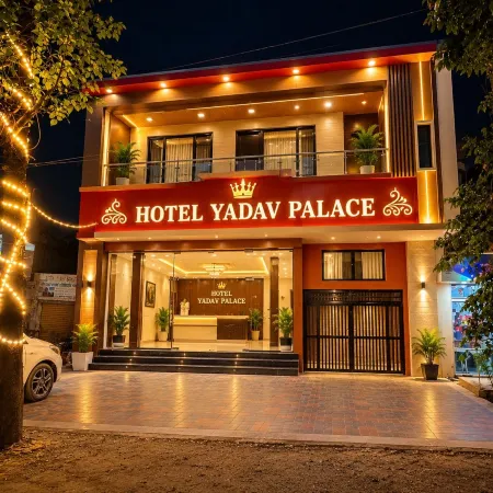 Hotel Yadav Palace