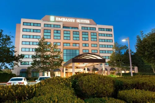 Embassy Suites by Hilton Boston Waltham Hotels in Concord