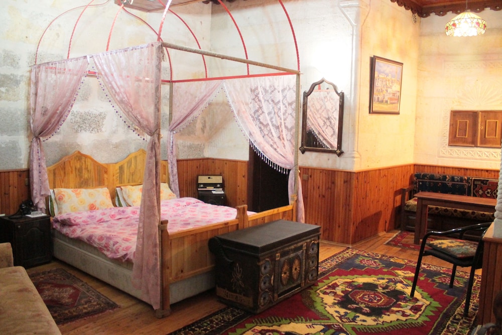 Tokmak Guest House