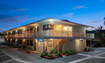 Motel 6 Santa Barbara, CA - State Street