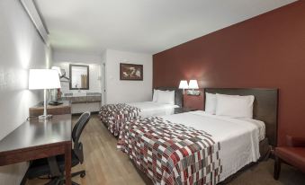 Travelodge by Wyndham Peoria