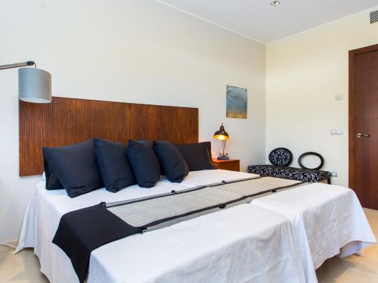 Villa Prestigia With Private Pool And Sea View