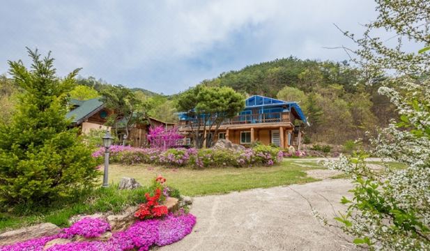 숙소 내부 전경