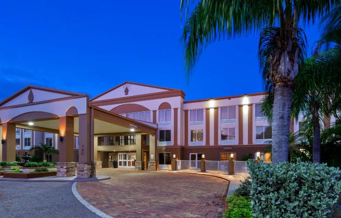Best Western Plus Ambassador Suites Venice