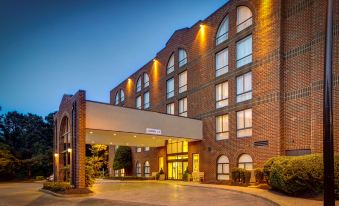 Embassy Suites by Hilton Williamsburg