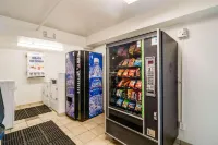 Motel 6 Rolling Meadows, IL - Chicago Northwest Hotels in Arlington Heights