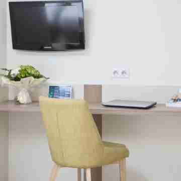 Campanile Epinal Centre - Gare Rooms