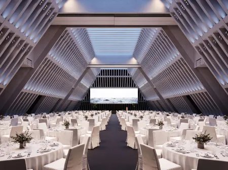 Hyatt Regency Zurich Airport the Circle Отели рядом с Аэропорт Цюрих