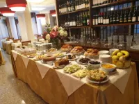 Hotel Ferrari - breakfast
