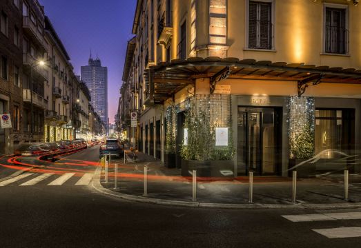 4. 월드호텔 카사티..