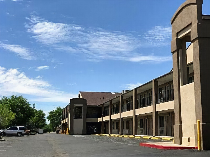 Days Inn by Wyndham Albuquerque West