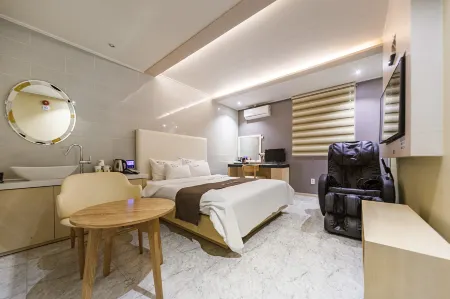 Wanju H Self Check-in Motel