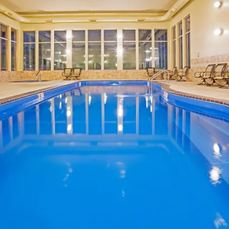 Holiday Inn Express & Suites CUSTER by IHG