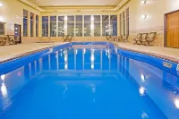 Holiday Inn Express & Suites CUSTER by IHG - Pools