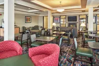 Holiday Inn Express & Suites EL PASO AIRPORT by IHG
