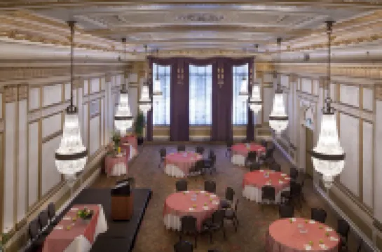 ザ ベンソン ポートランド キュリオ コレクション バイ ヒルトン