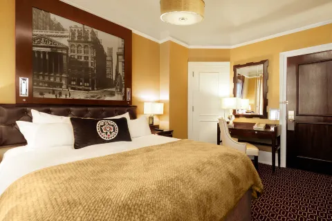 The Algonquin Hotel Times Square, Autograph Collection