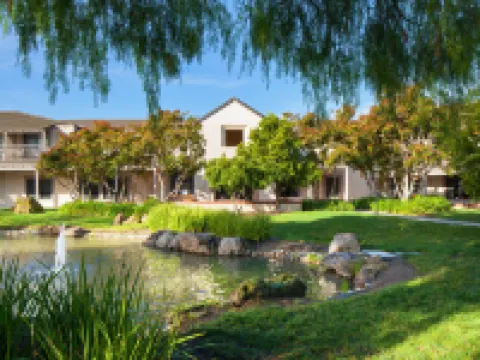 フォーポイントバイシェラトン・プレザントン プレザントンのホテル