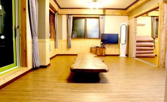 Gongju Sangsin Valley Pension