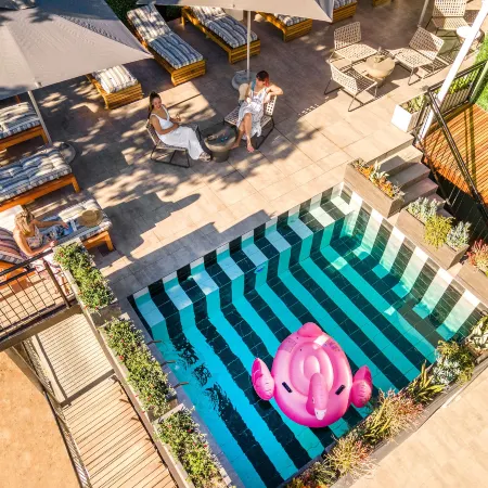 Cloud 9 Boutique Hotel and Spa Отели рядом с достопримечательностью «Гарденс»