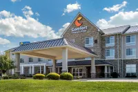 Comfort Inn & Suites فنادق في Sugarcreek