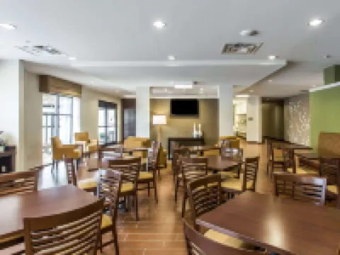 Sleep Inn & Suites Dayton South Hotels in Dayton