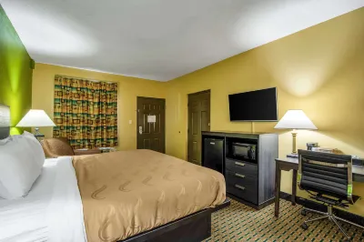 Quality Inn West Columbia - Cayce Hotel dekat Bandara Metropolitan Kolumbia