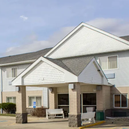 Quality Inn & Suites